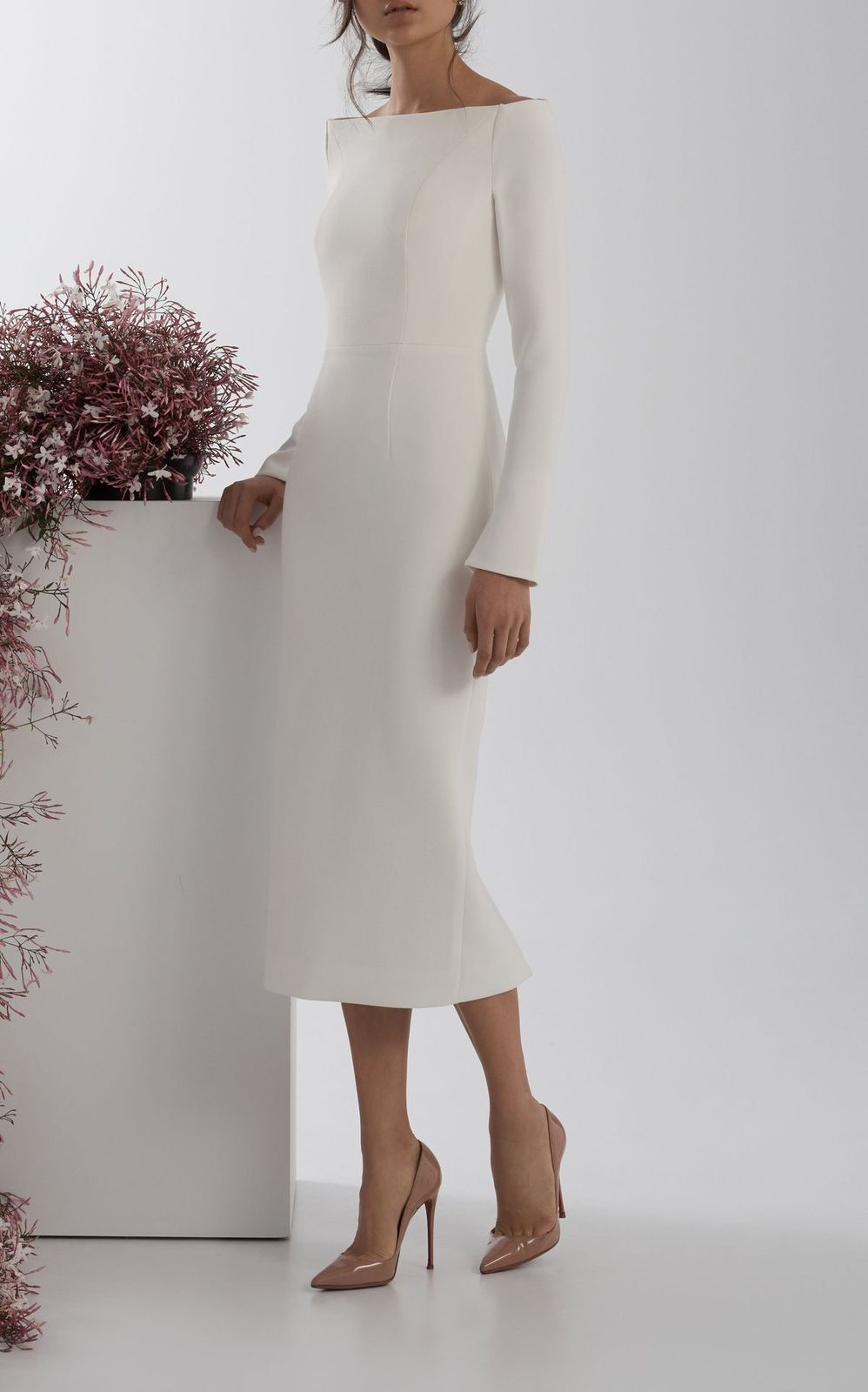 Elegant long sleeve formal dress