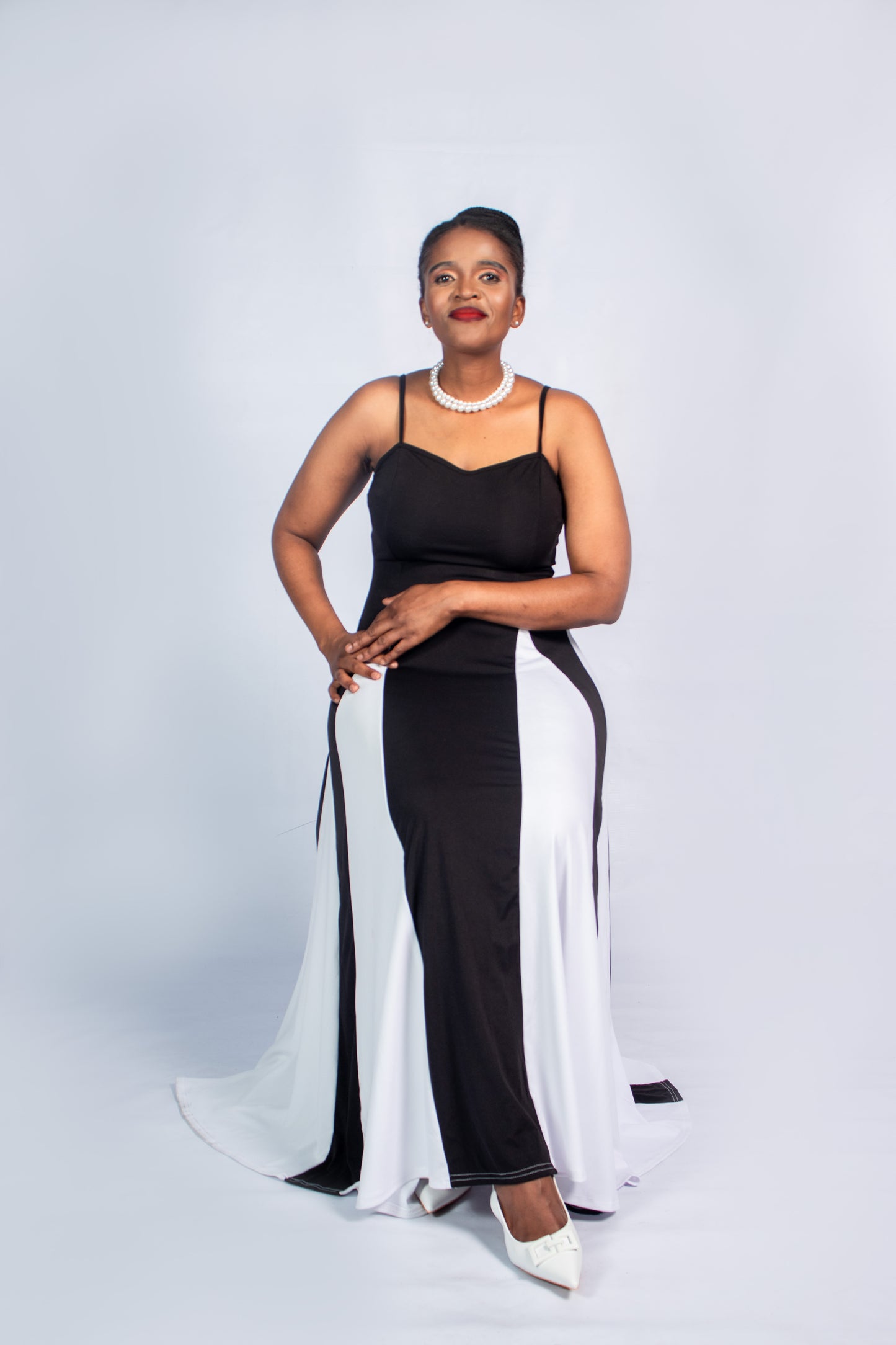 Colour block dress white & black