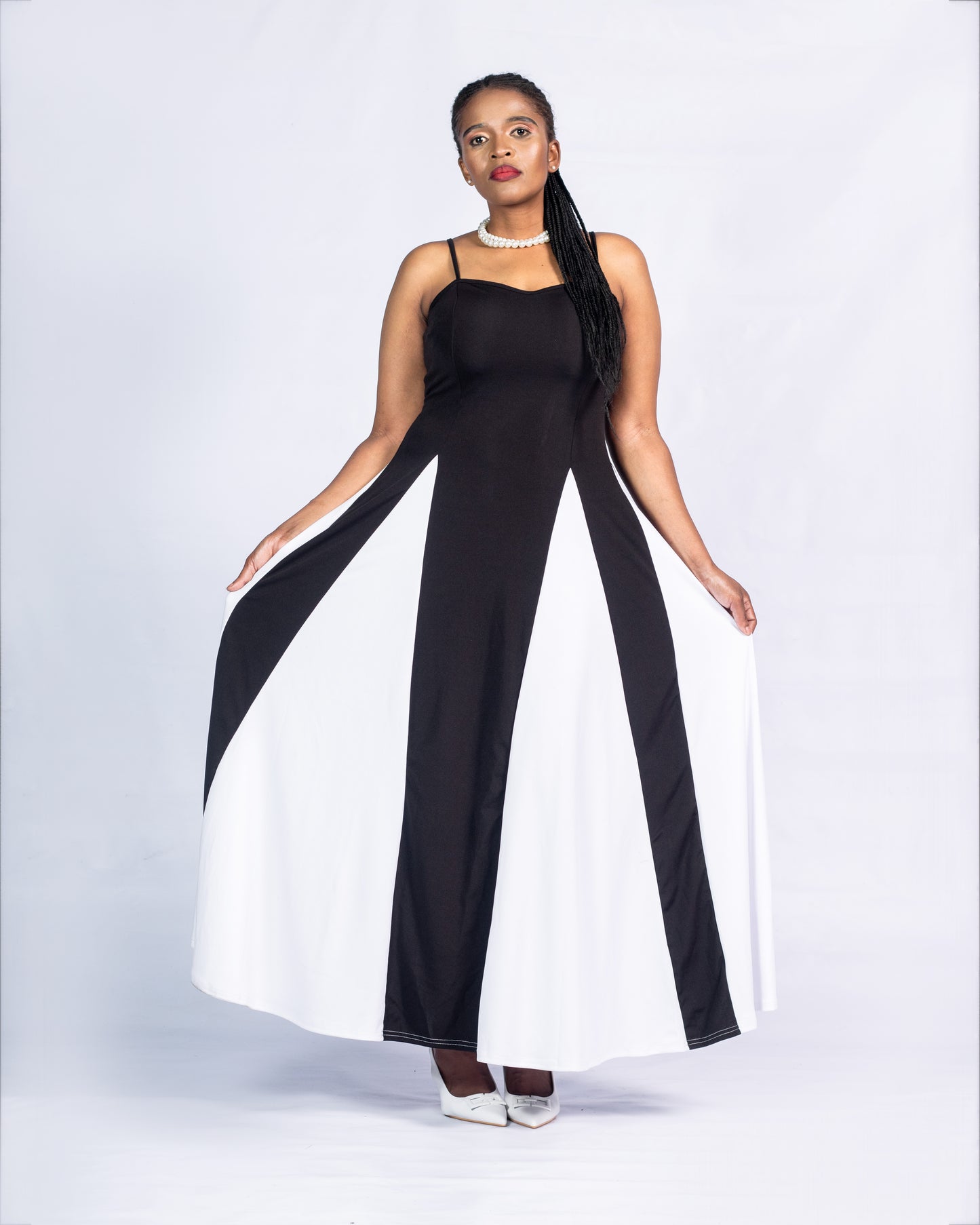 Colour block dress white & black