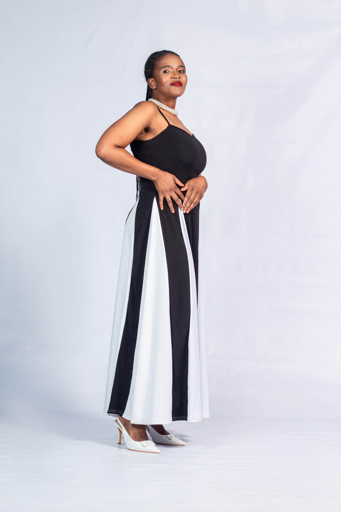 Colour block dress white & black