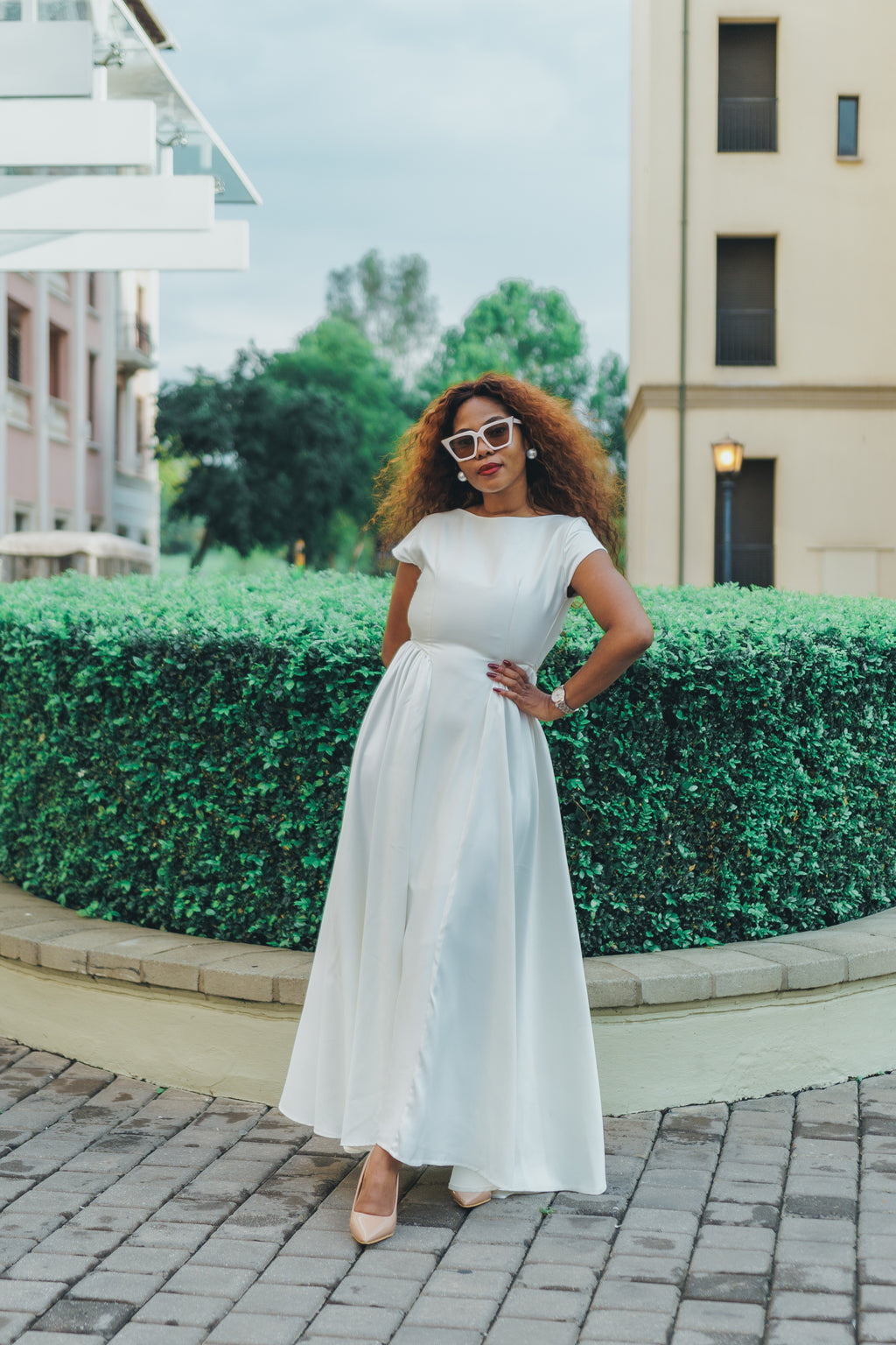 Elegant long flow dress