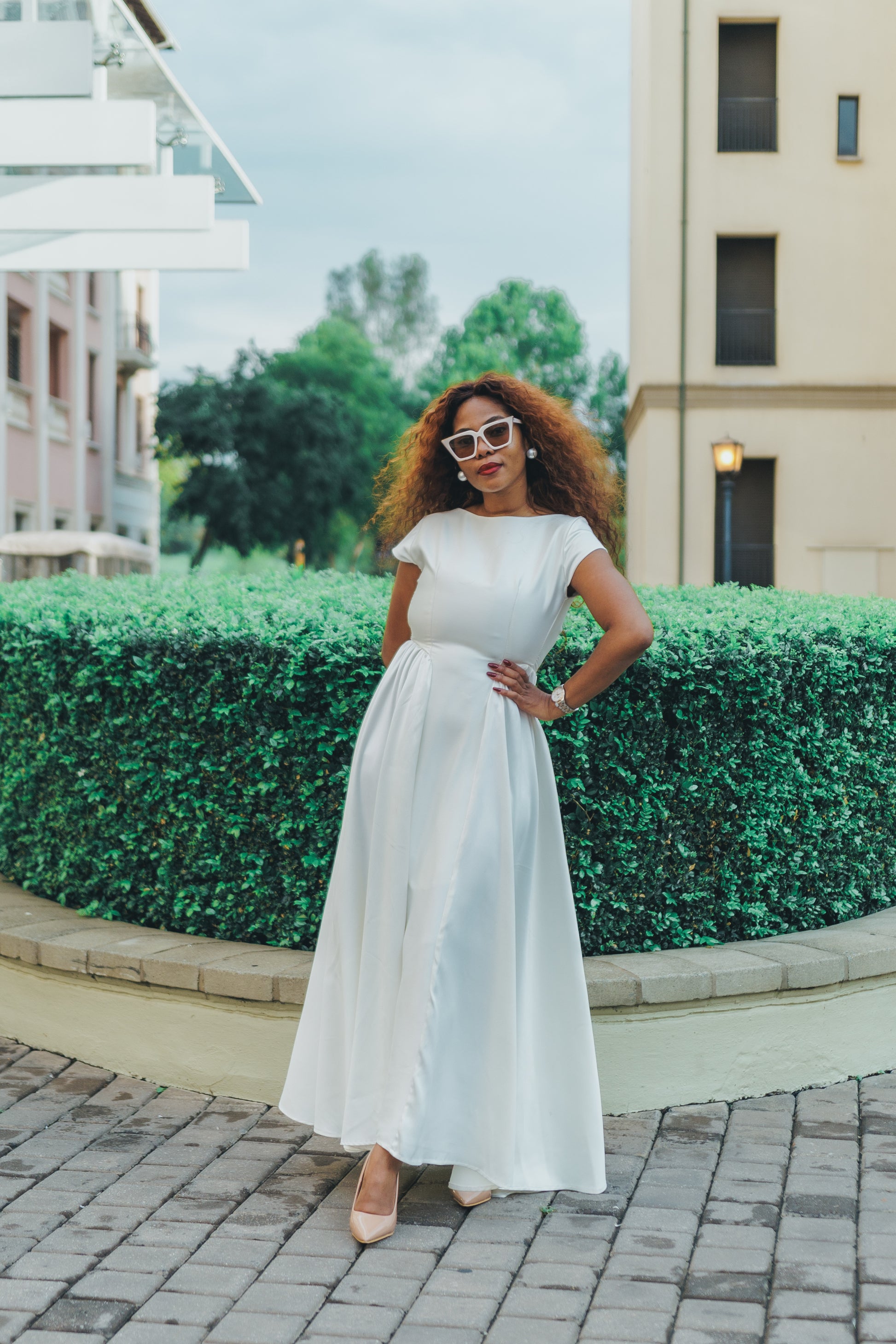 Elegant long flow dress