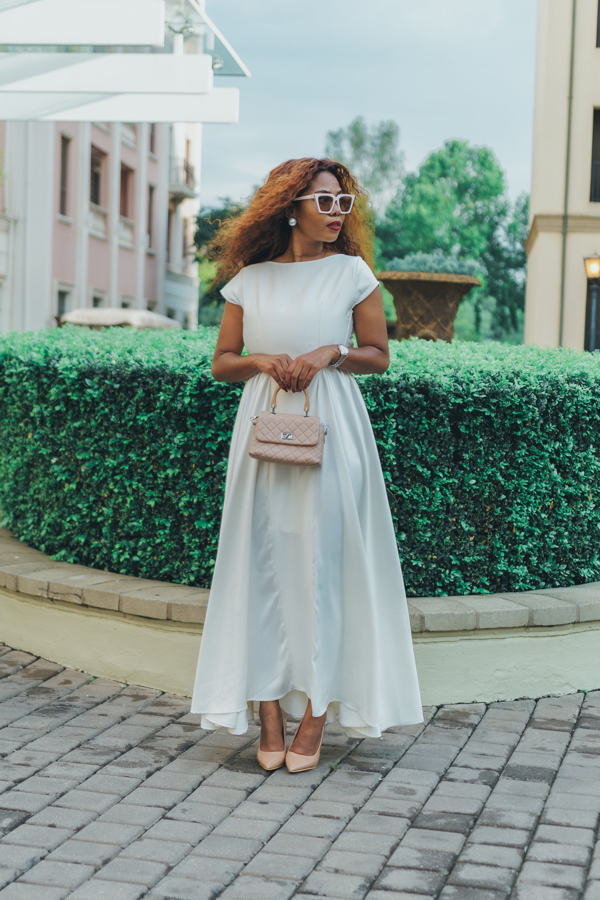 Elegant long flow dress