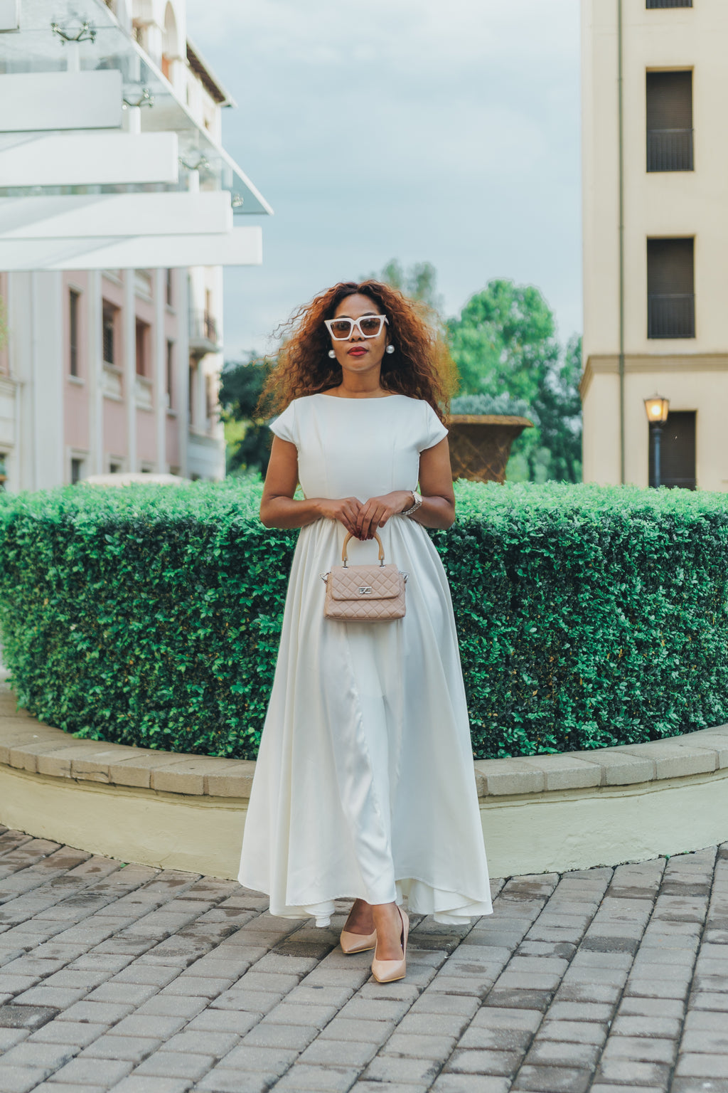 Elegant long flow dress