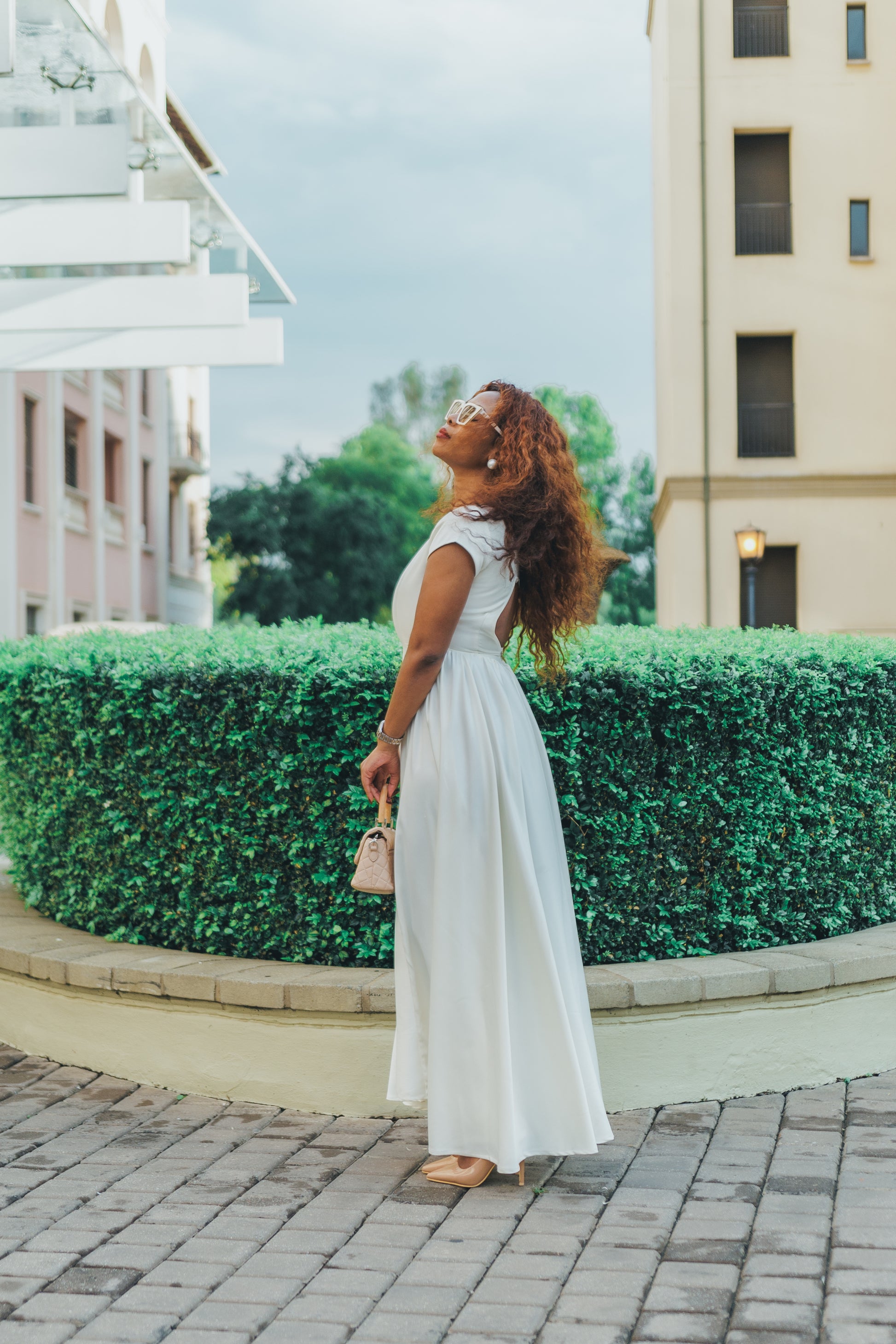 Elegant long flow dress