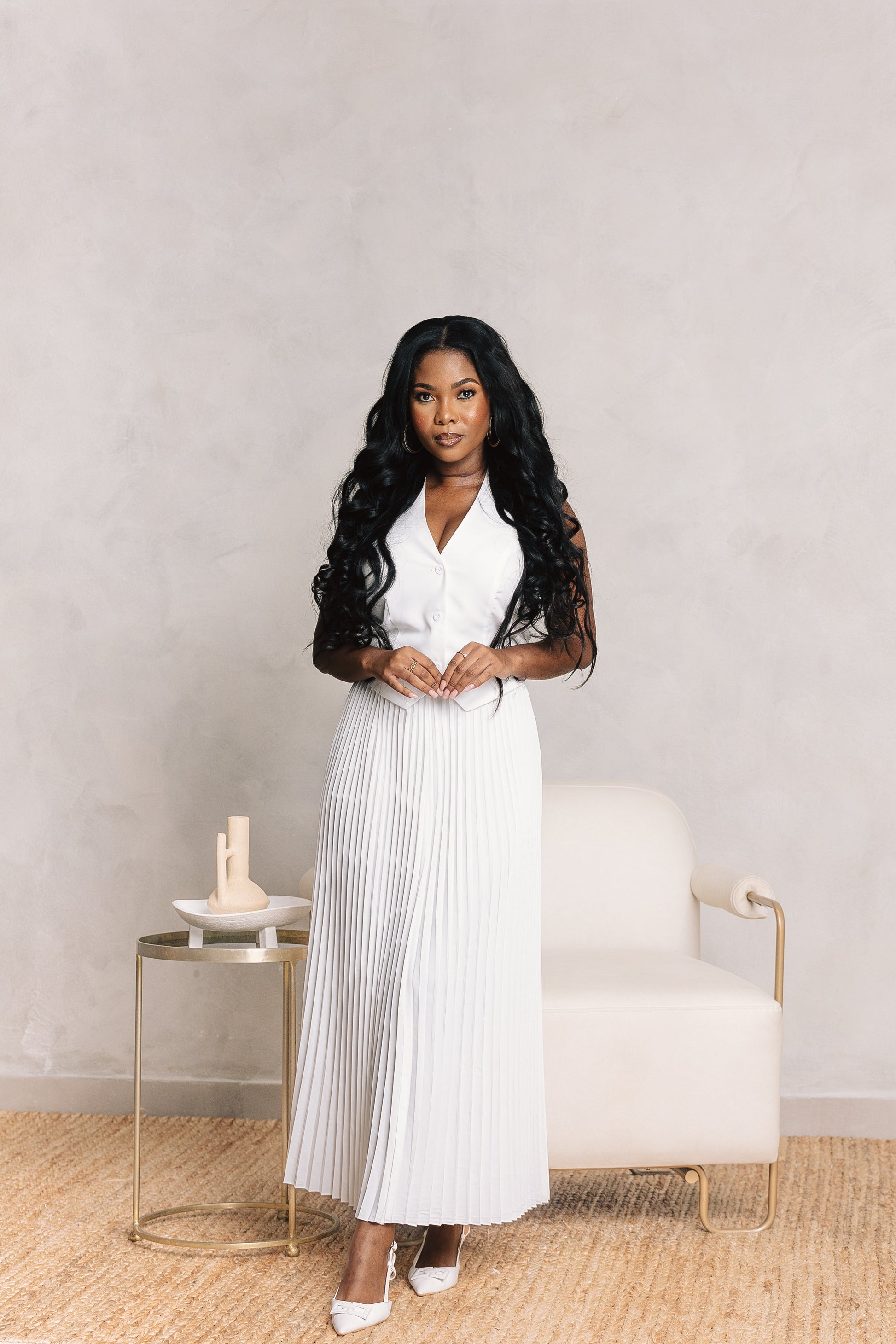 Elegant plunging waist coat pleated skirt set